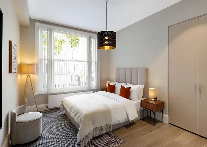 Beautiful Serviced Apartment London